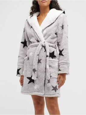 P.J. Salvage Plush Star Hooded Robe - Light Gray & Black